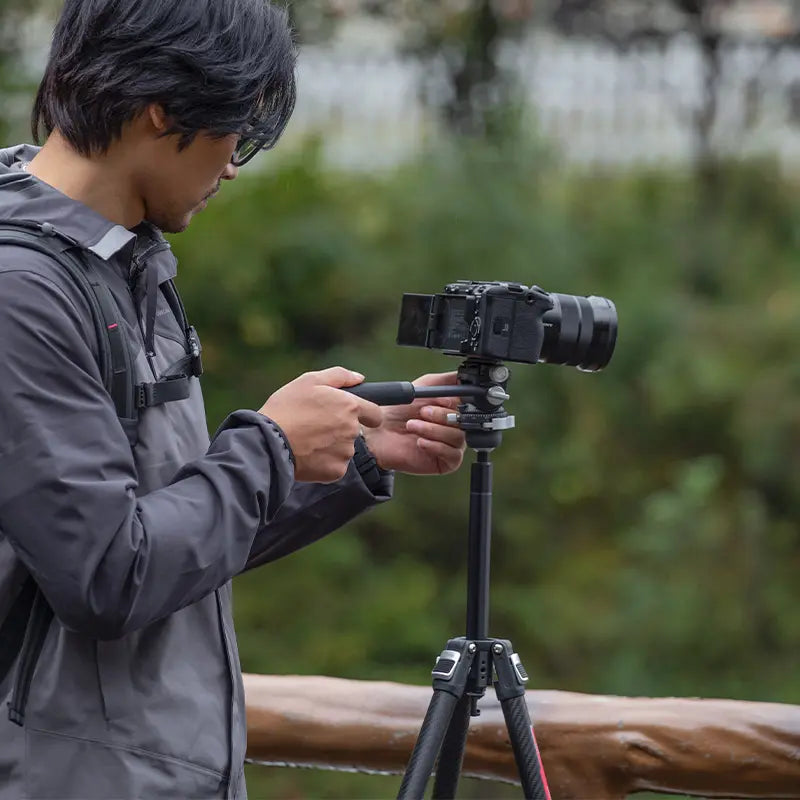 Ulanzi TT09 Carbon Fiber Travel Tripod Arca-Swiss/F38
