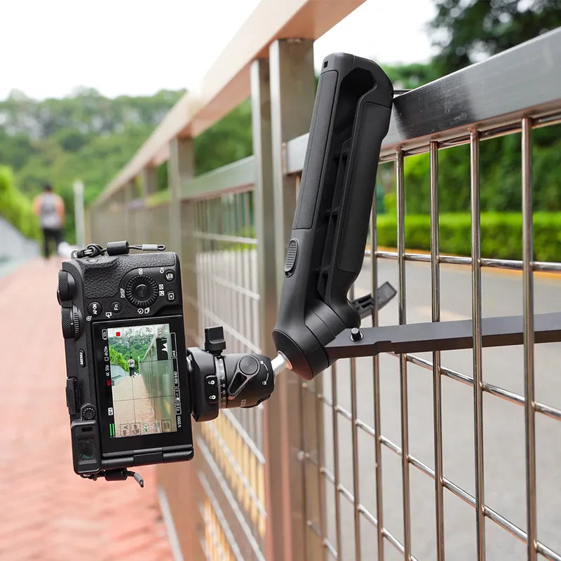 Ulanzi TT38 One-click Opening Tripod T070GBB1