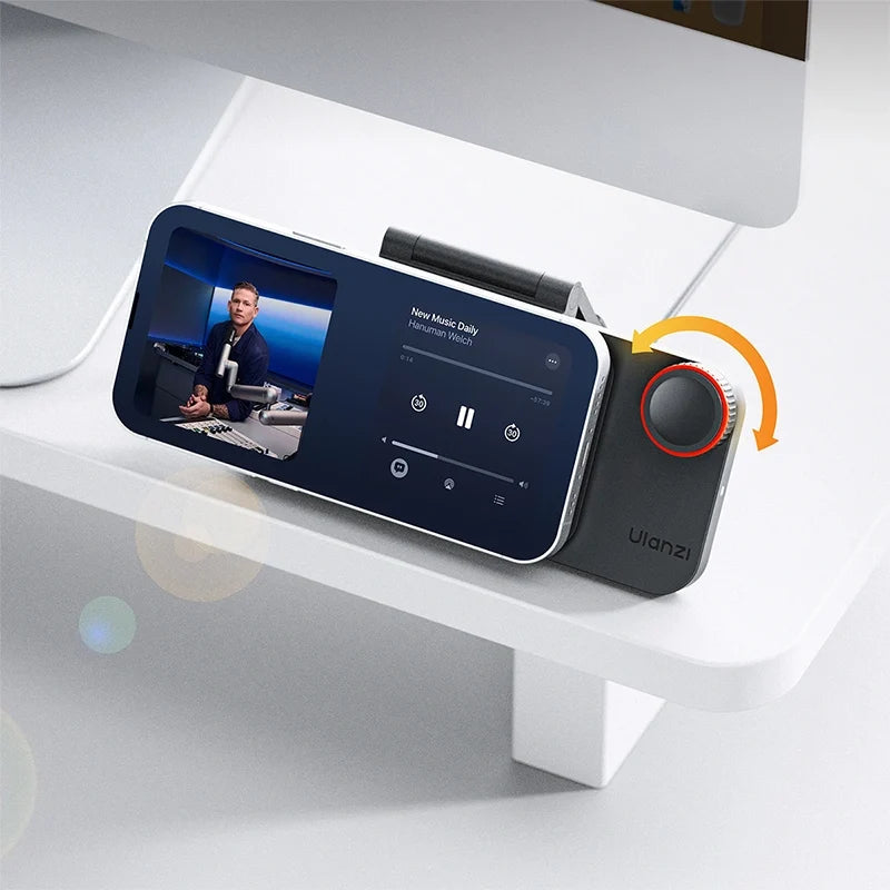 Ulanzi CW15 Wireless Charger with Qi2