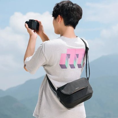 Ulanzi F01 Camera Sling Bag B011