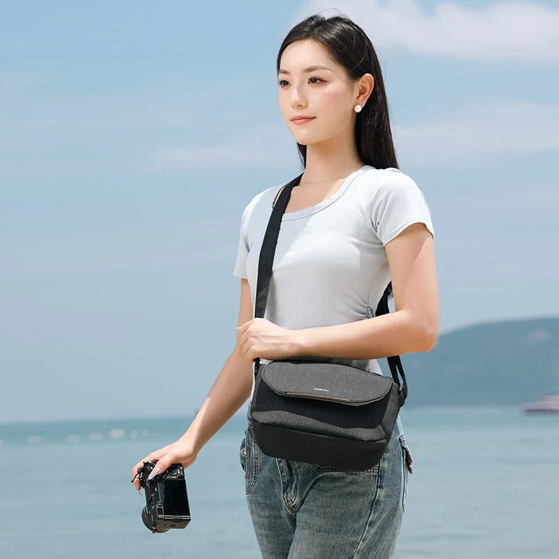 Ulanzi F01 Camera Sling Bag B011