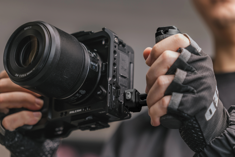 FALCAM F22 & F38 Quick Release Camera Cage for Nikon ZR